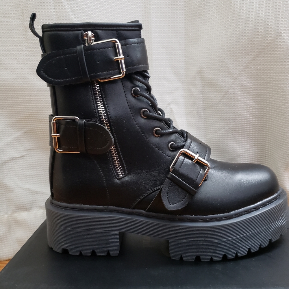 SOLD-Nasty Gal Chunky Boots
